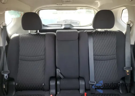 2019 Nissan Rogue S z USA, uszkodzony, nr VIN 5N1AT2MT7KC766929